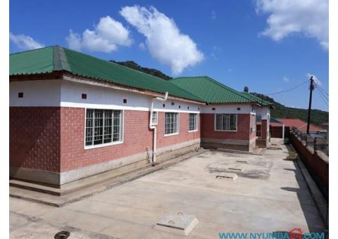 rent houses malawi house
